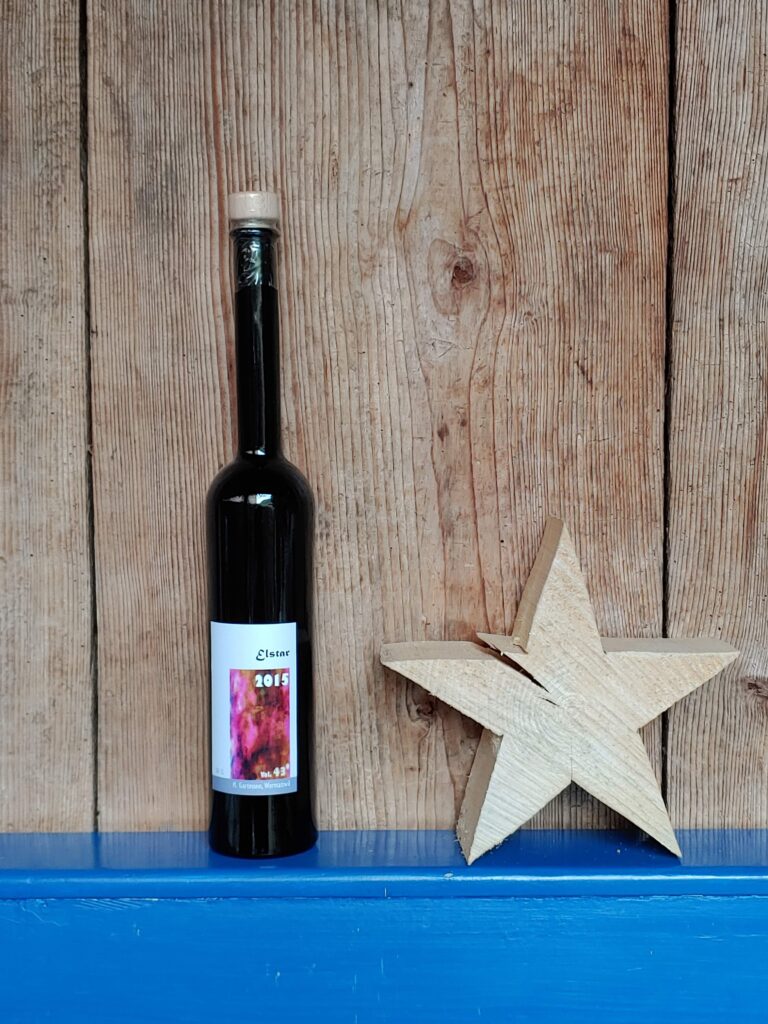 Flasche Elstar-Schnaps